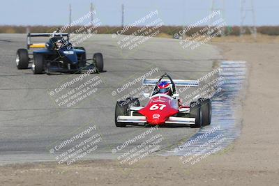 media/Nov-16-2024-CalClub SCCA (Sat) [[641f3b2761]]/Group 2/Race (Outside Grapevine)/